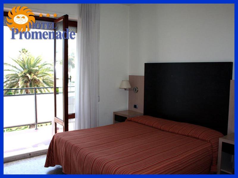 Hotel Promenade Porto SantʼElpidio Pokój zdjęcie