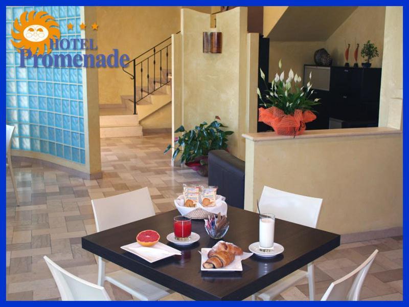 Hotel Promenade Porto SantʼElpidio Zewnętrze zdjęcie