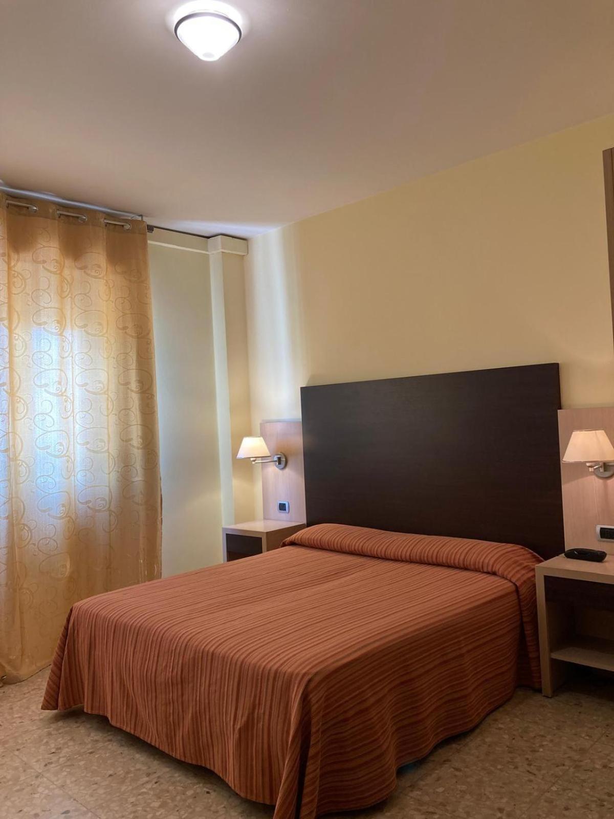 Hotel Promenade Porto SantʼElpidio Zewnętrze zdjęcie